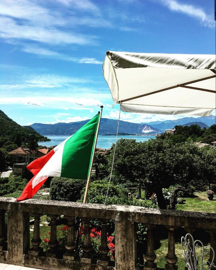 Castelveccana Il Motto Di Tommy Bed & Breakfast エクステリア 写真