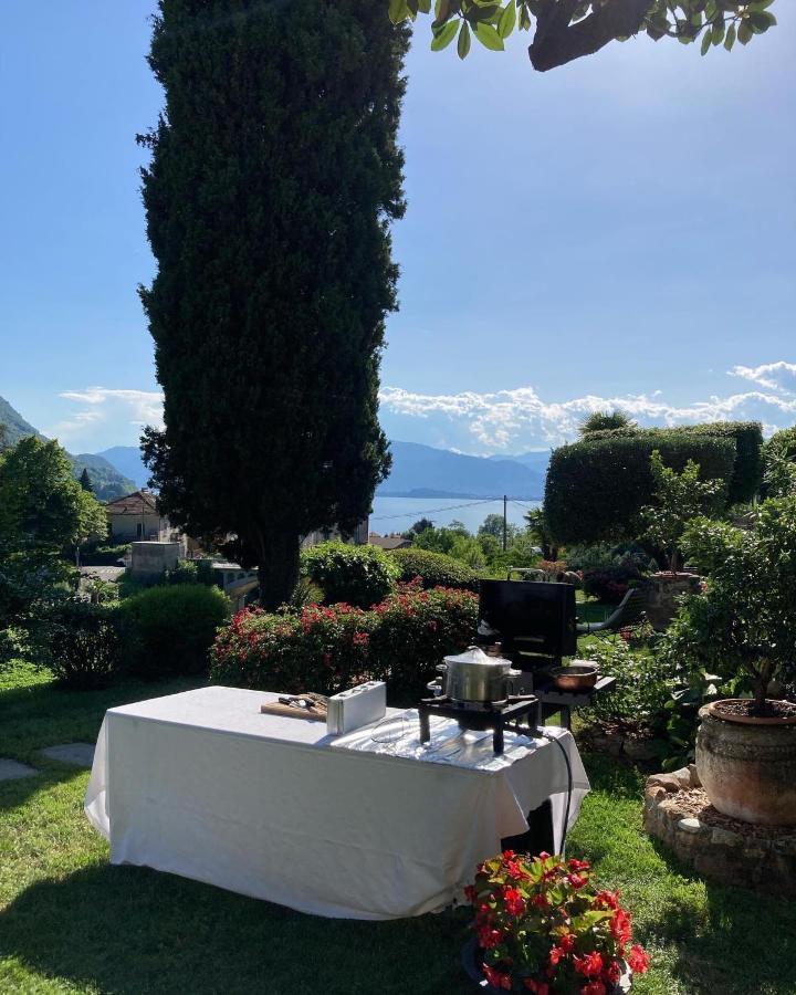 Castelveccana Il Motto Di Tommy Bed & Breakfast エクステリア 写真