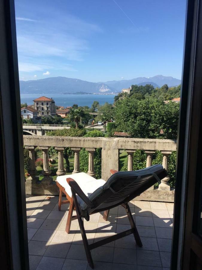 Castelveccana Il Motto Di Tommy Bed & Breakfast エクステリア 写真