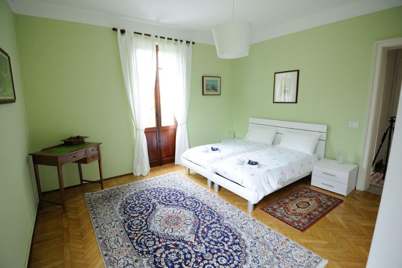 Castelveccana Il Motto Di Tommy Bed & Breakfast エクステリア 写真